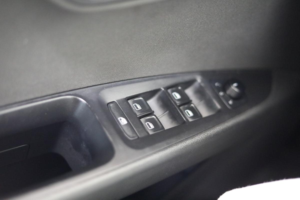 seat-leon-st-2014-diesel-1598cc