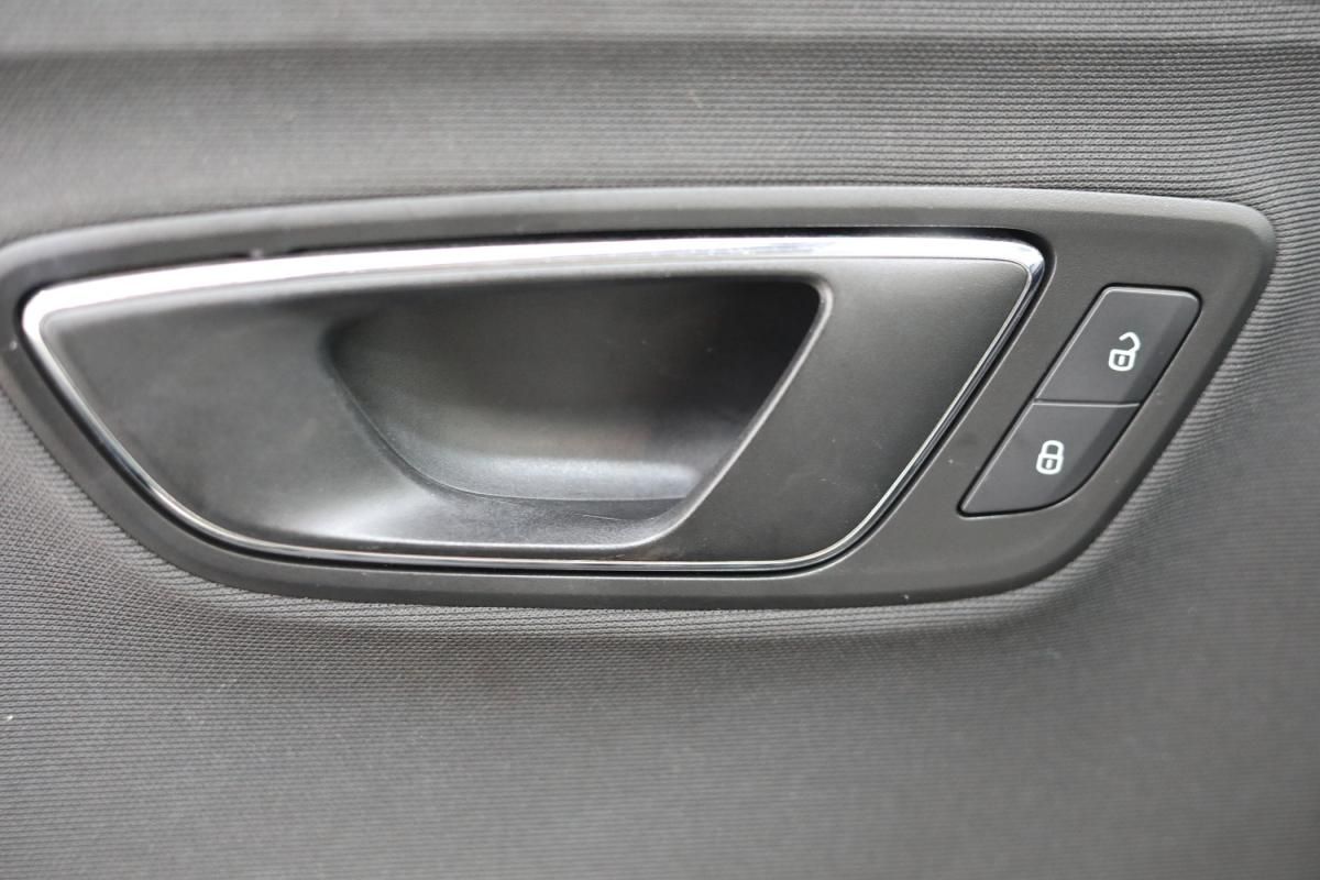seat-leon-st-2014-diesel-1598cc