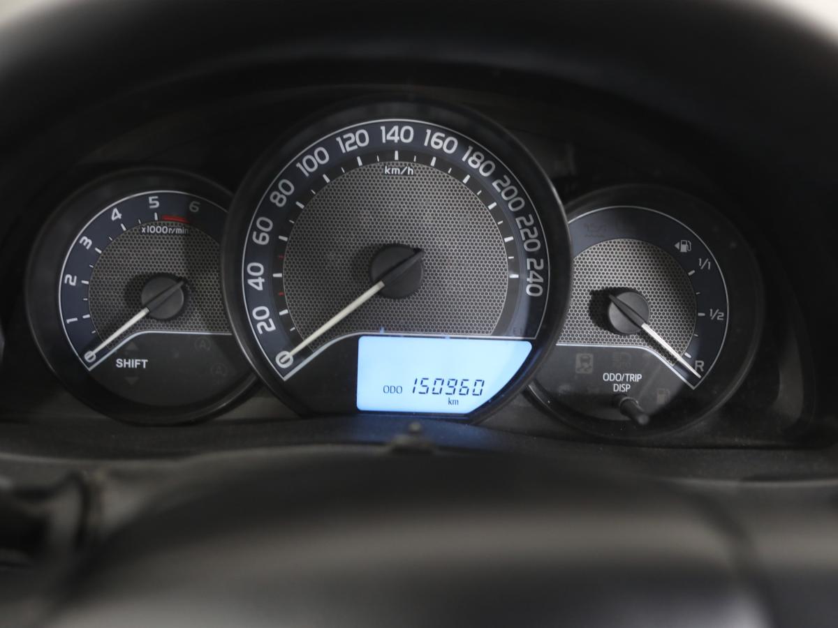 toyota-auris-2014-diesel-1364cc