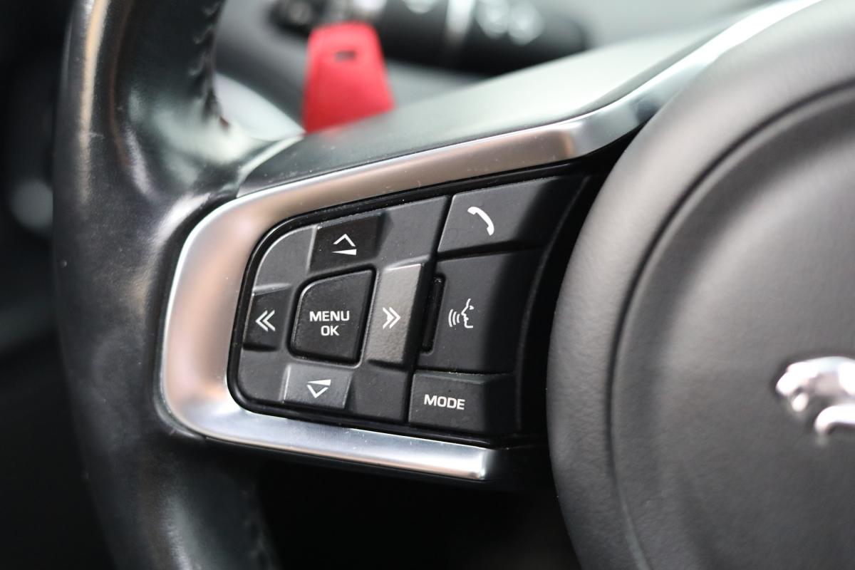jaguar-xe-2018-diesel-1999cc