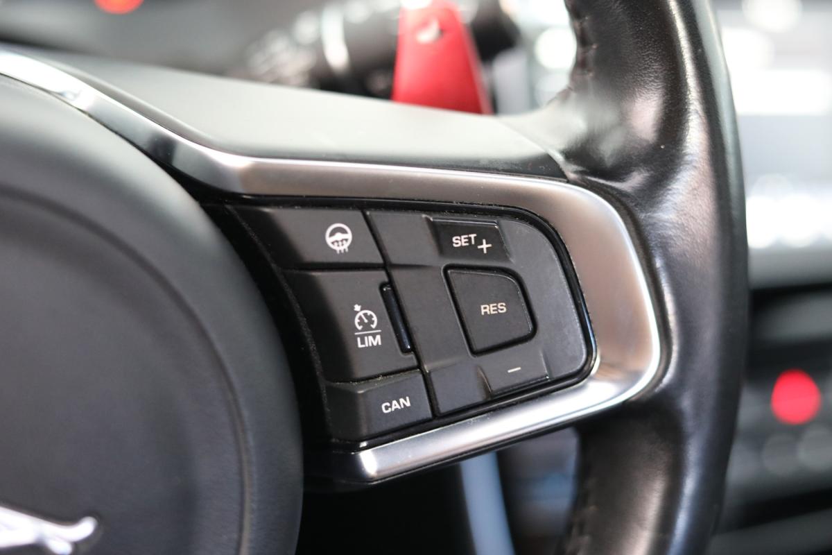 jaguar-xe-2018-diesel-1999cc