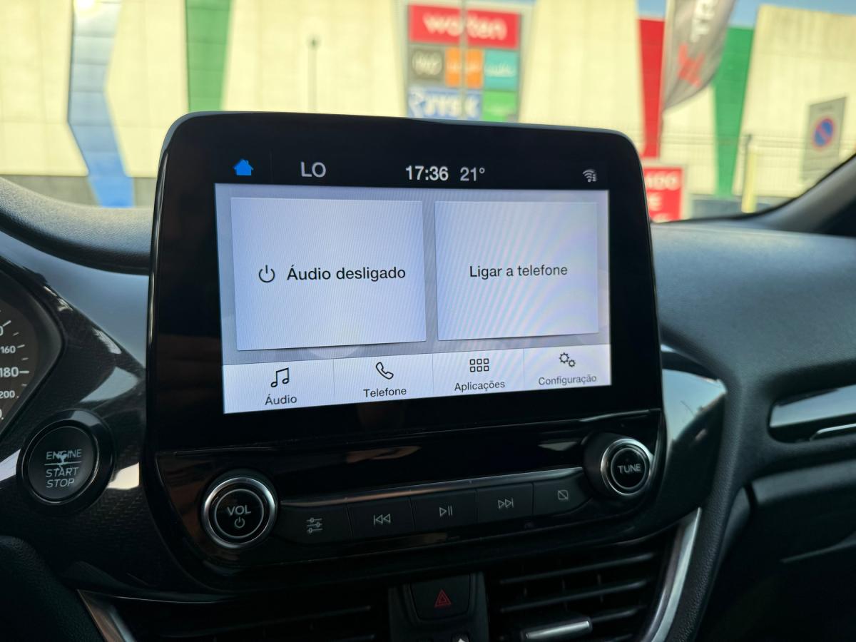 ford-fiesta-2023-gasolina-998cc