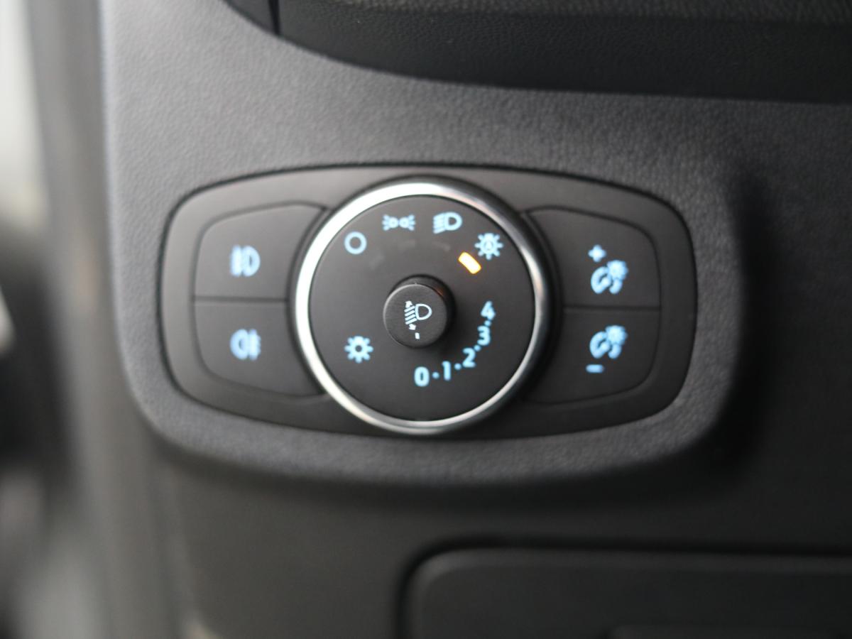 ford-fiesta-2023-gasolina-998cc