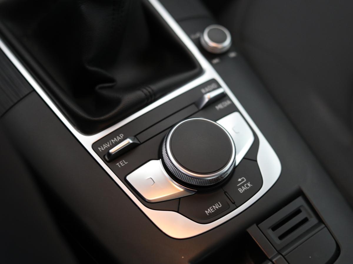 audi-a3-sportback-2018-diesel-1598cc