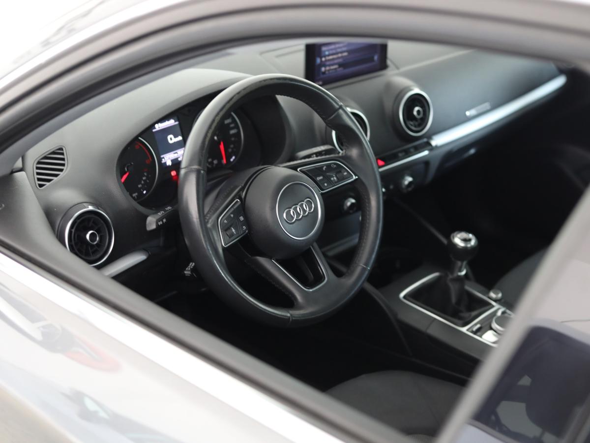 audi-a3-sportback-2018-diesel-1598cc
