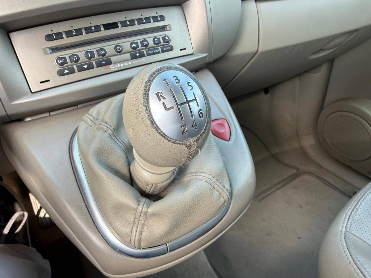 renault-scenic-2009-diesel-1461cc