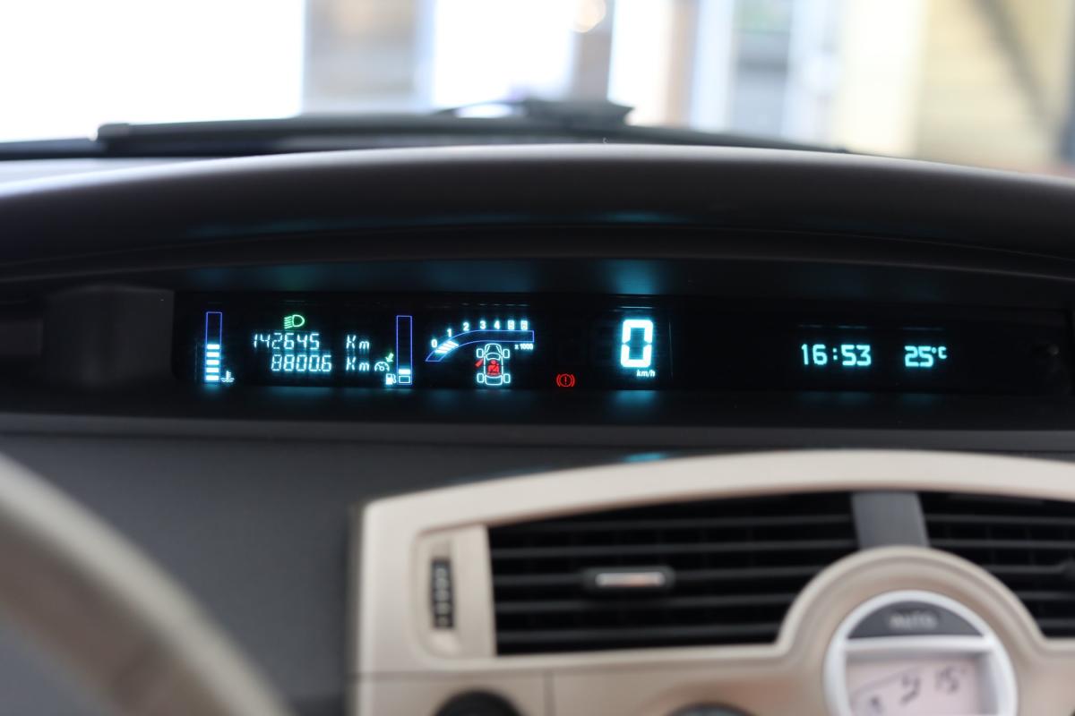 renault-scenic-2009-diesel-1461cc