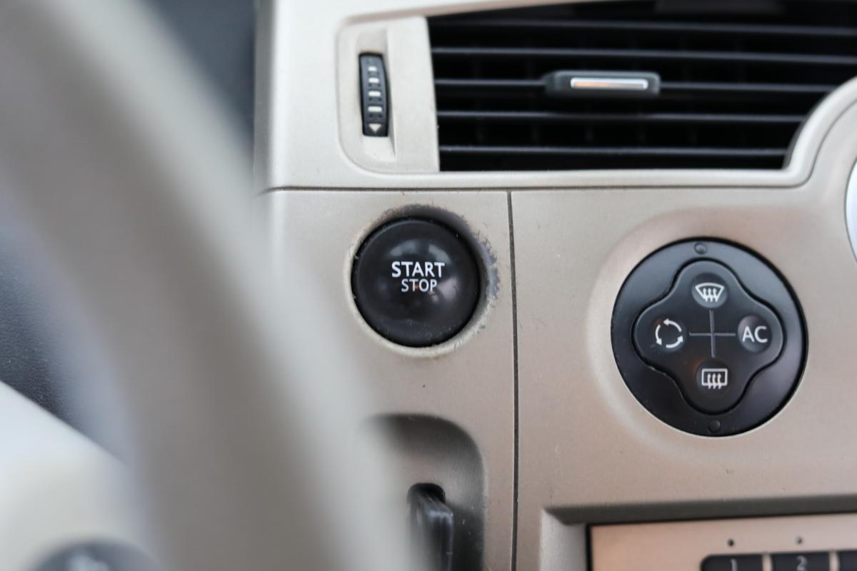renault-scenic-2009-diesel-1461cc