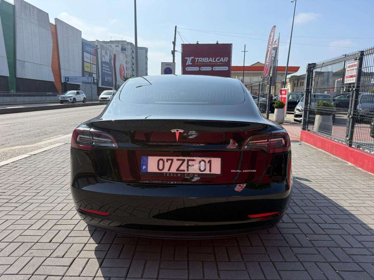 tesla-model-3-2019-eletrico-500cc