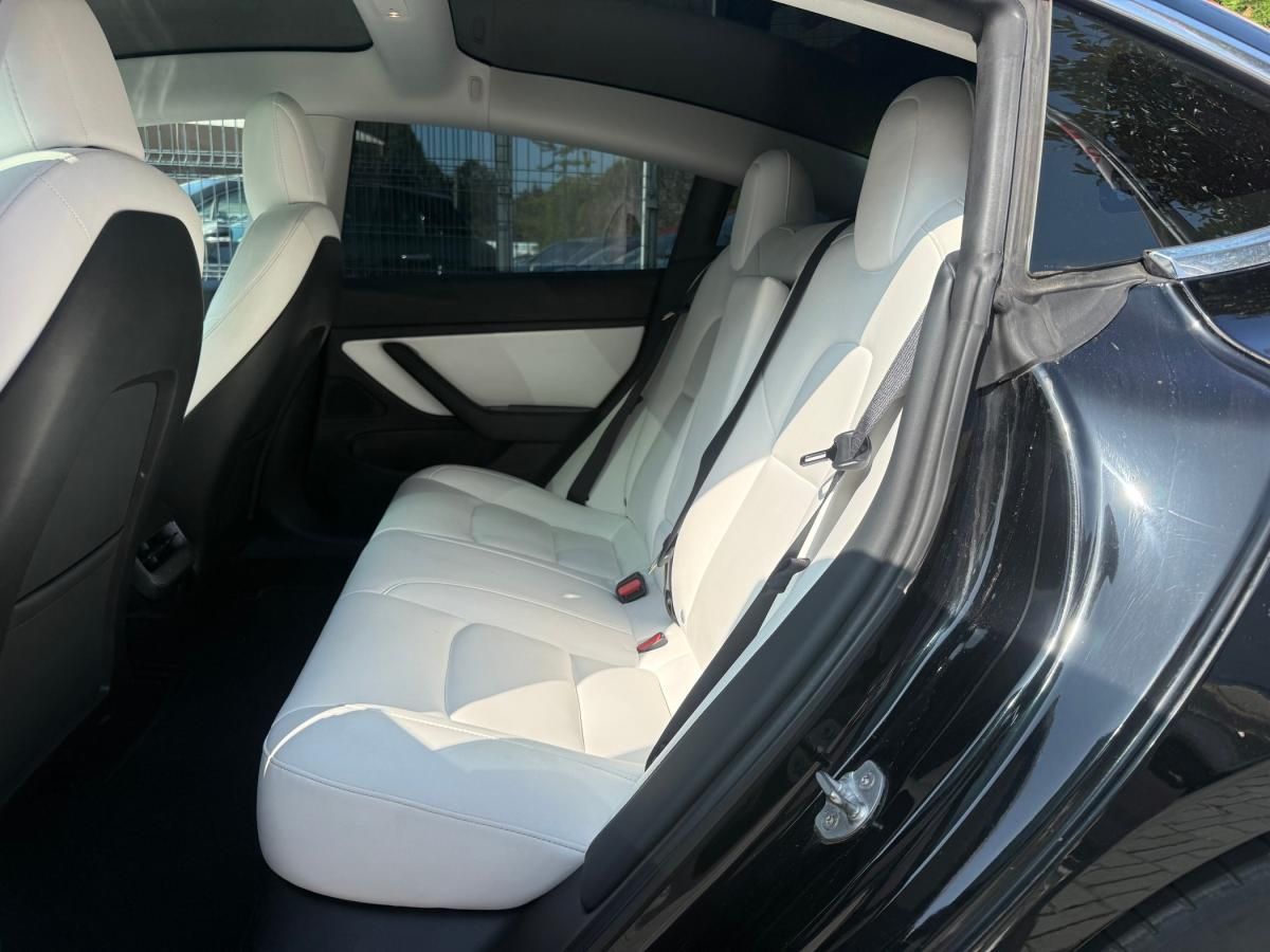 tesla-model-3-2019-eletrico-500cc
