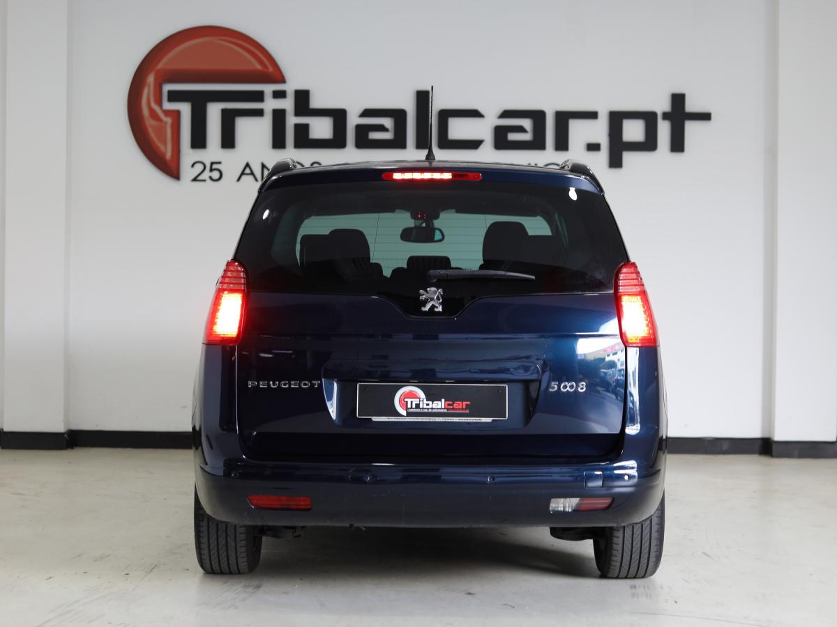 peugeot-5008-2010-diesel-1560cc