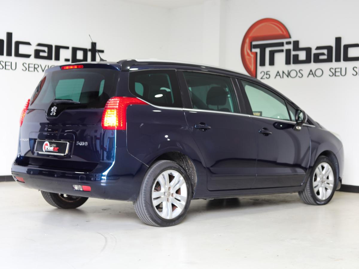 peugeot-5008-2010-diesel-1560cc