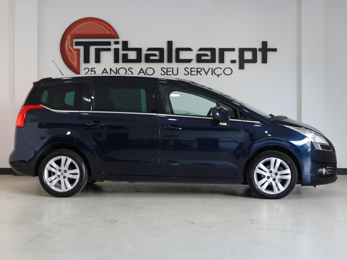 peugeot-5008-2010-diesel-1560cc