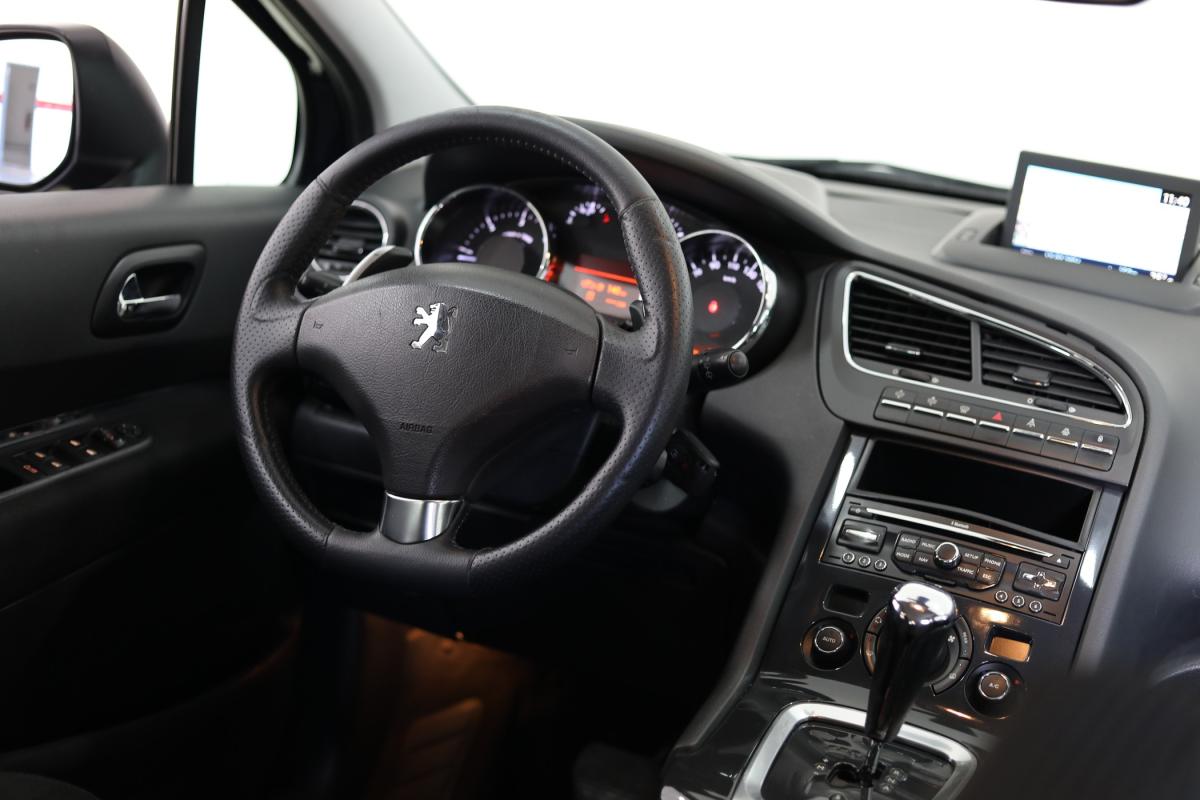peugeot-5008-2010-diesel-1560cc