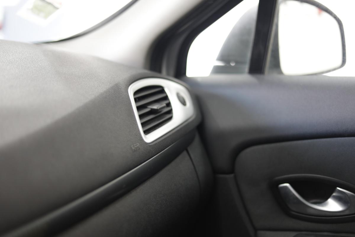 renault-scenic-2009-diesel-1461cc