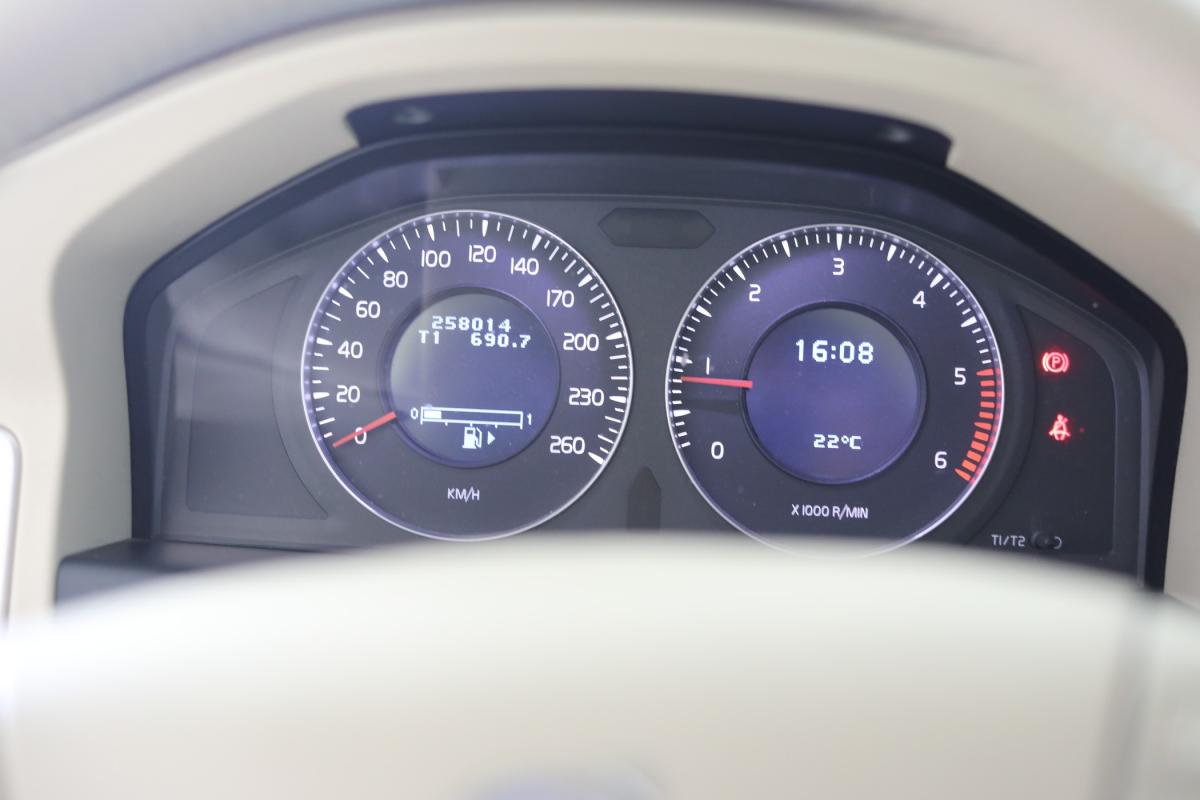 volvo-s80-2008-diesel-1997cc