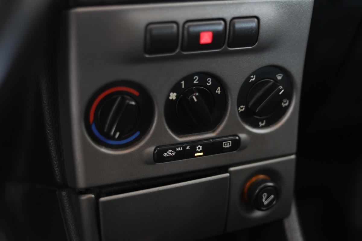 opel-zafira-2004-diesel-1995cc