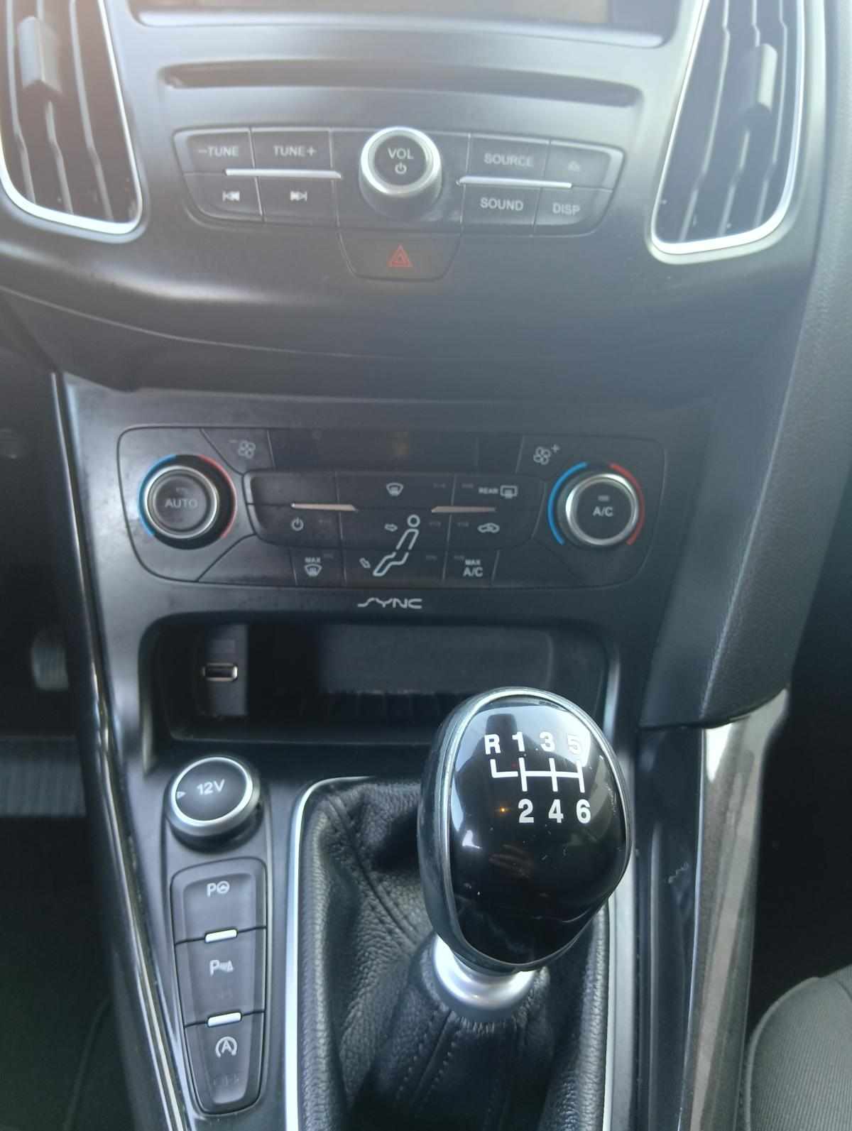 ford-focus-1-0-ecoboost-2015-gasolina-998cc