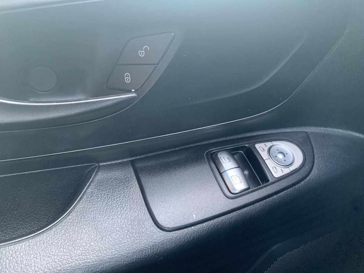 mercedes-benz-vito-110-cdi-1-7-2021-diesel-1749cc
