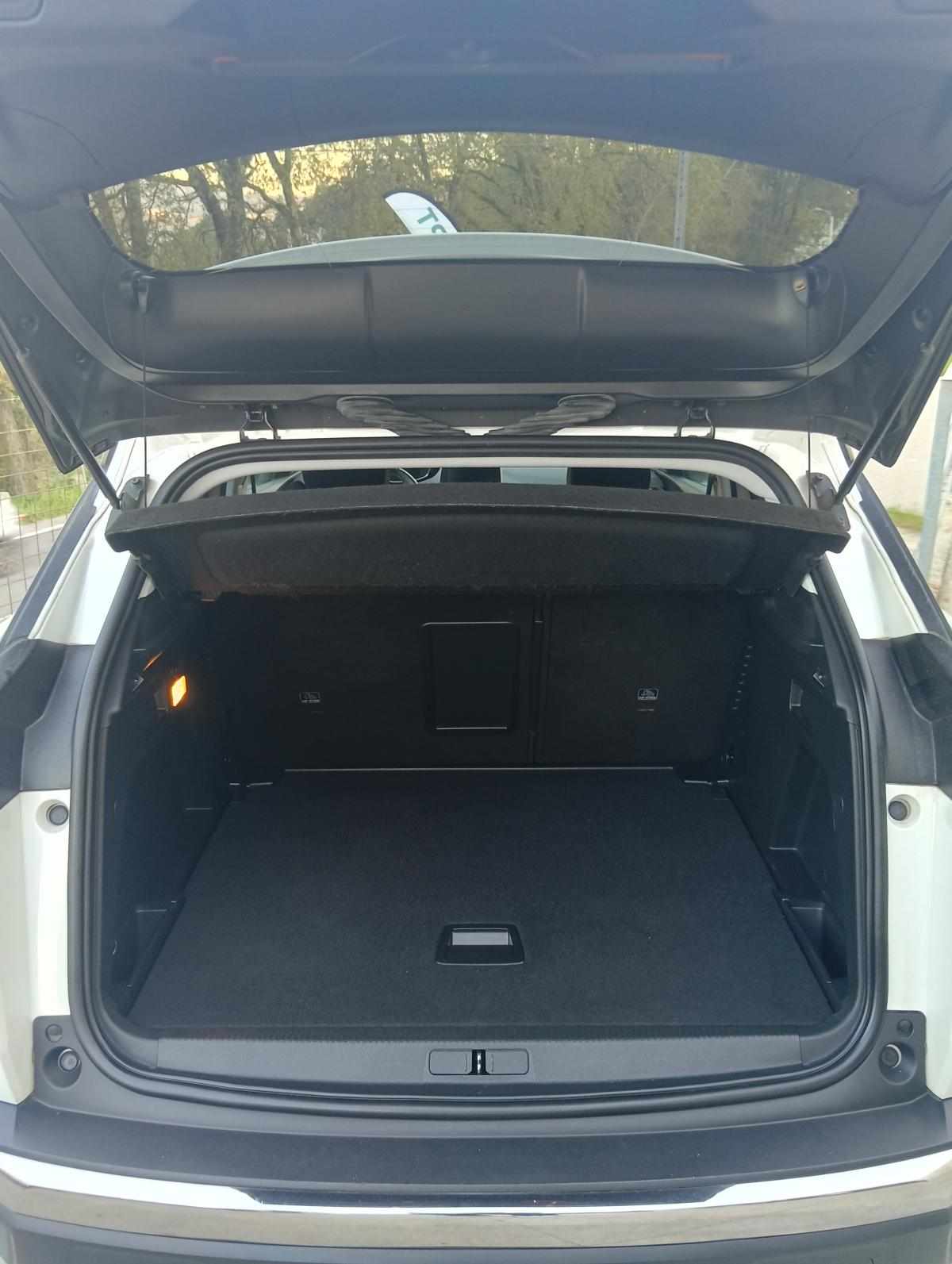 peugeot-3008-1-5-bluehdi-2019-diesel-1499cc