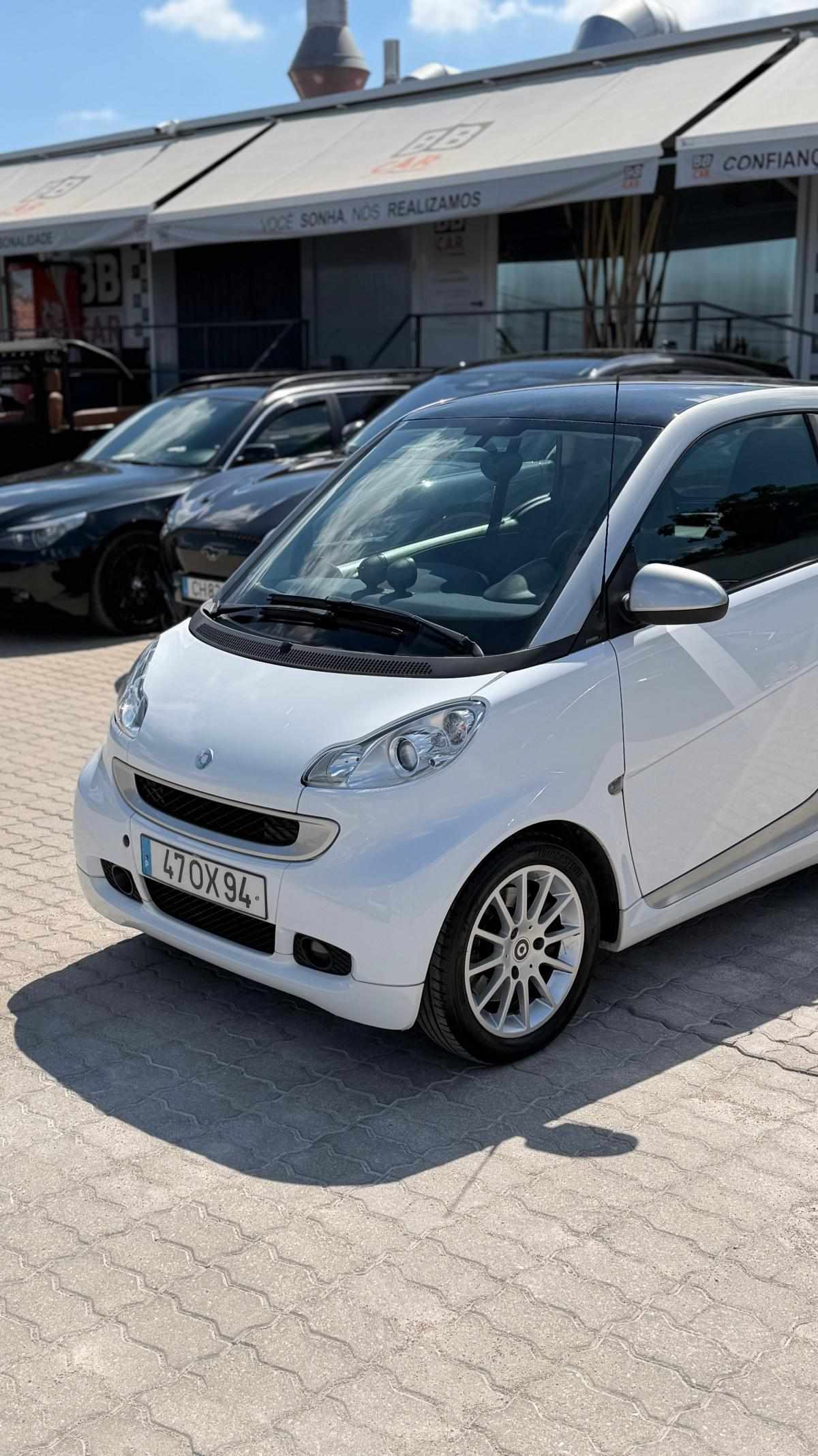 smart-fortwo-2011-diesel-799cc