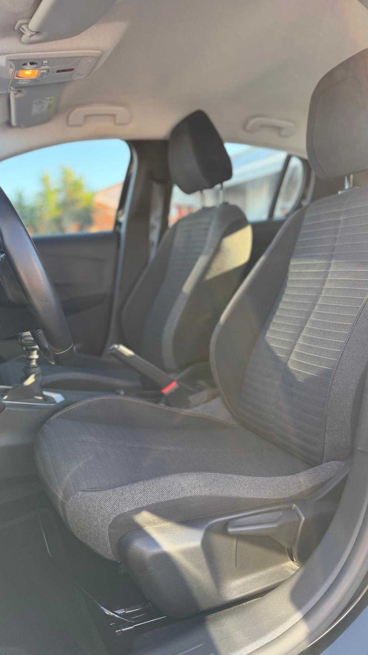 peugeot-208-2021-diesel-1499cc