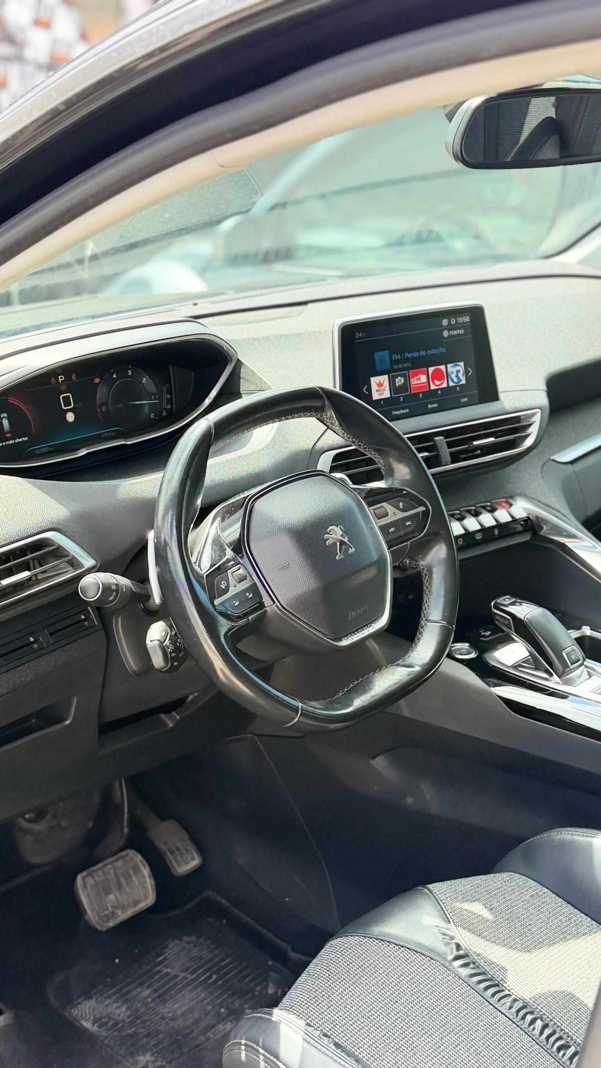 peugeot-5008-2018-diesel-1499cc