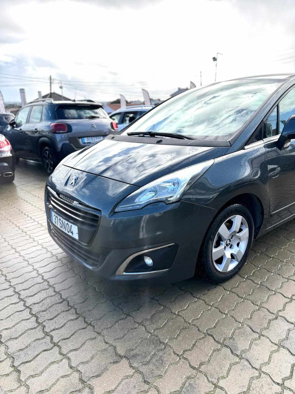 peugeot-5008-2014-diesel-1560cc