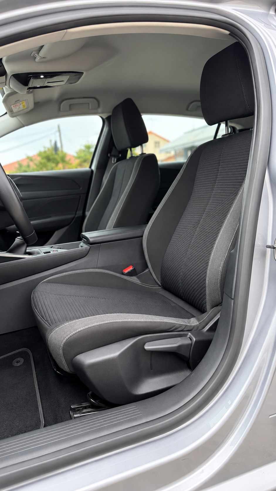 peugeot-308-2022-diesel-1499cc