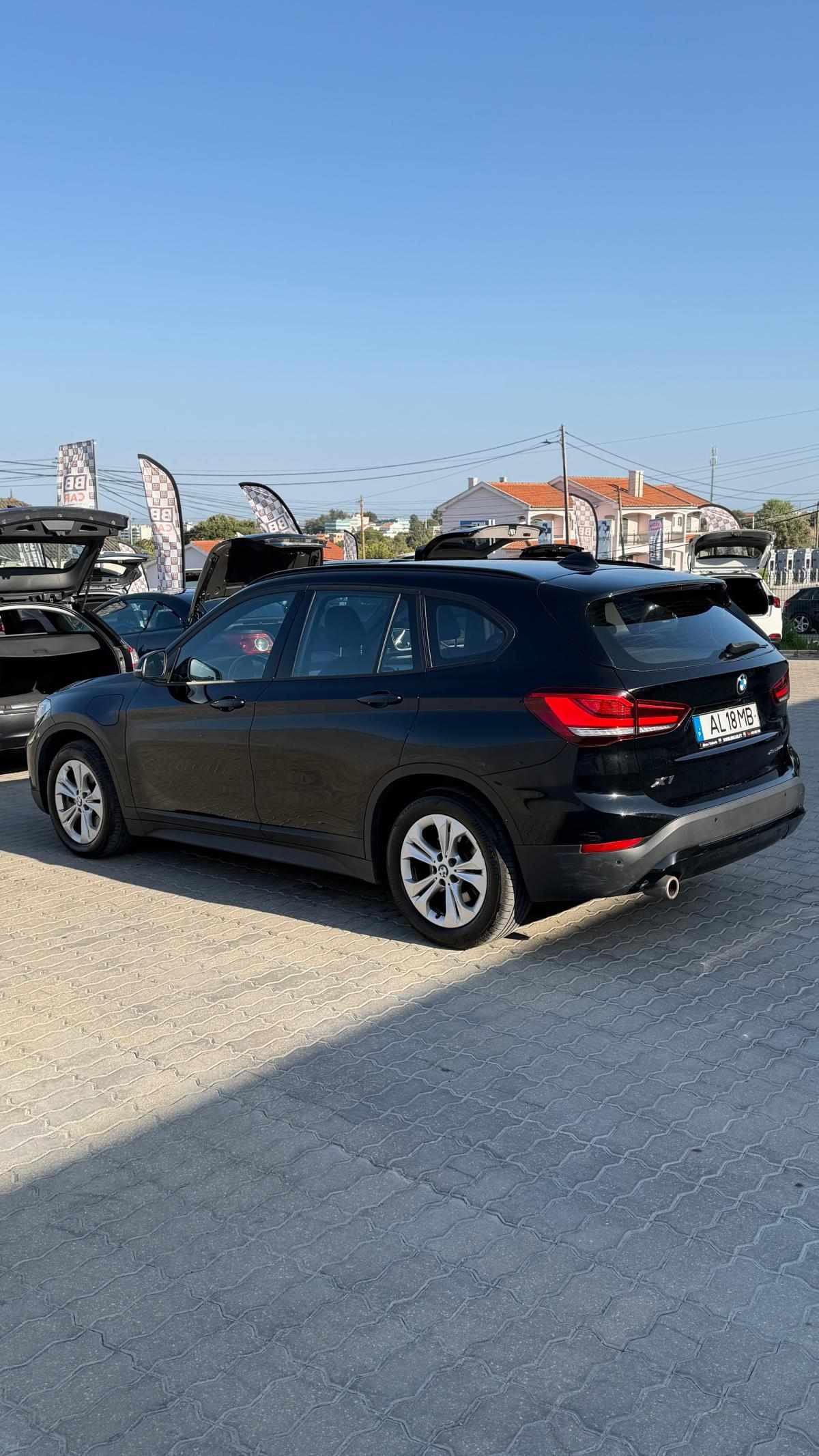 bmw-x1-2021-hibrido-a-gasolina-1499cc