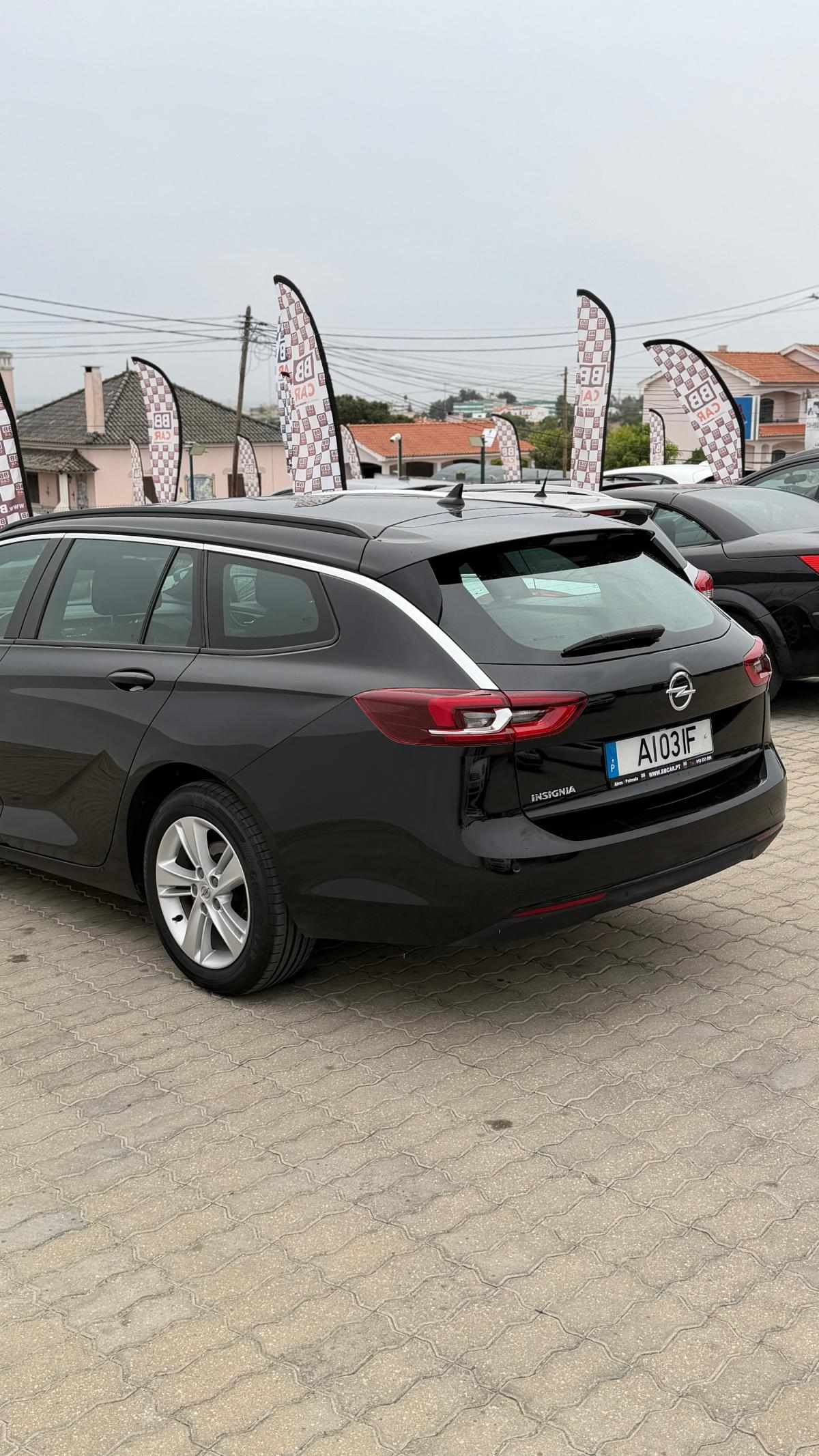 opel-insignia-sports-tourer-2021-diesel-1496cc