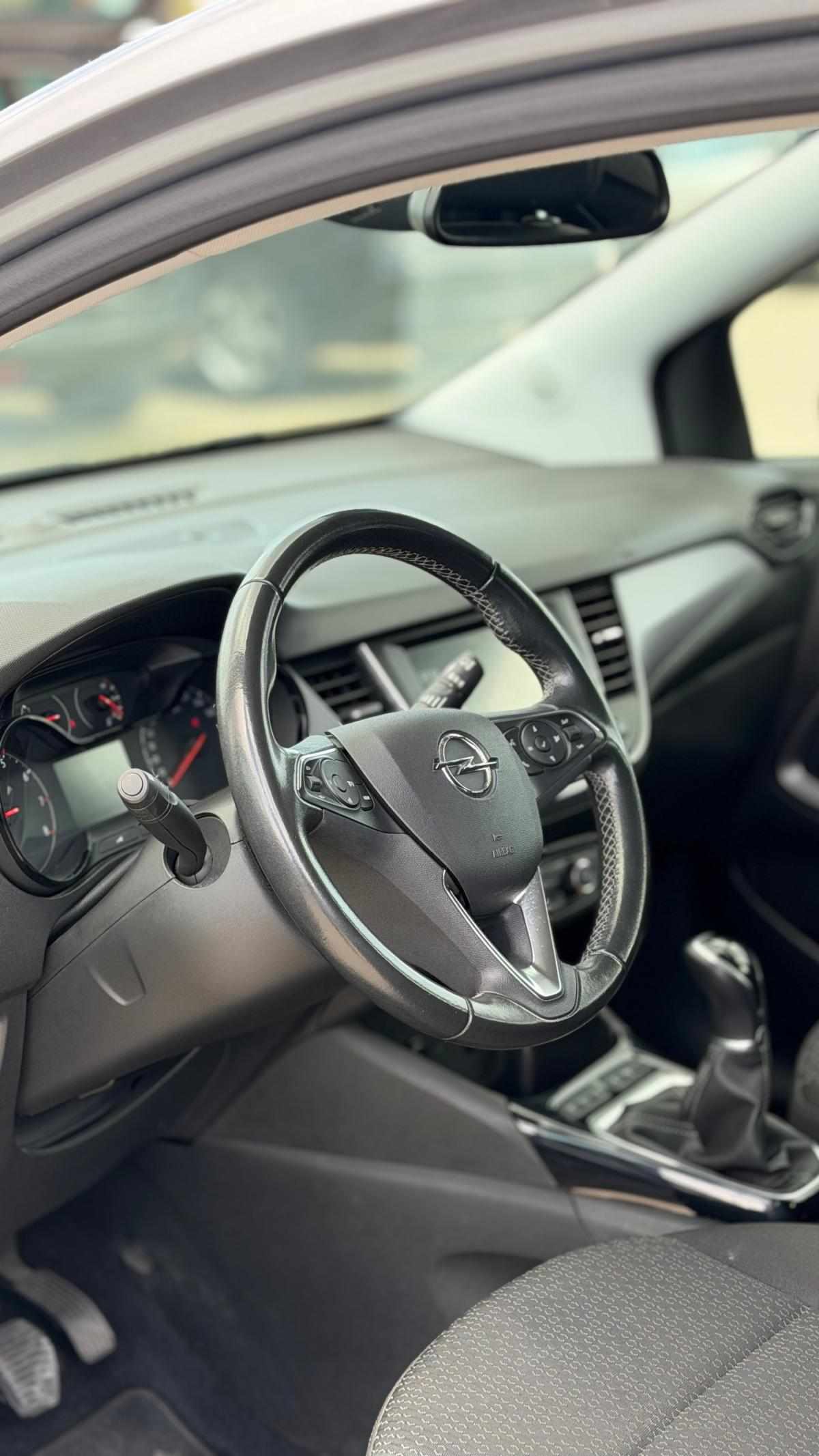 opel-crossland-2022-gasolina-1199cc
