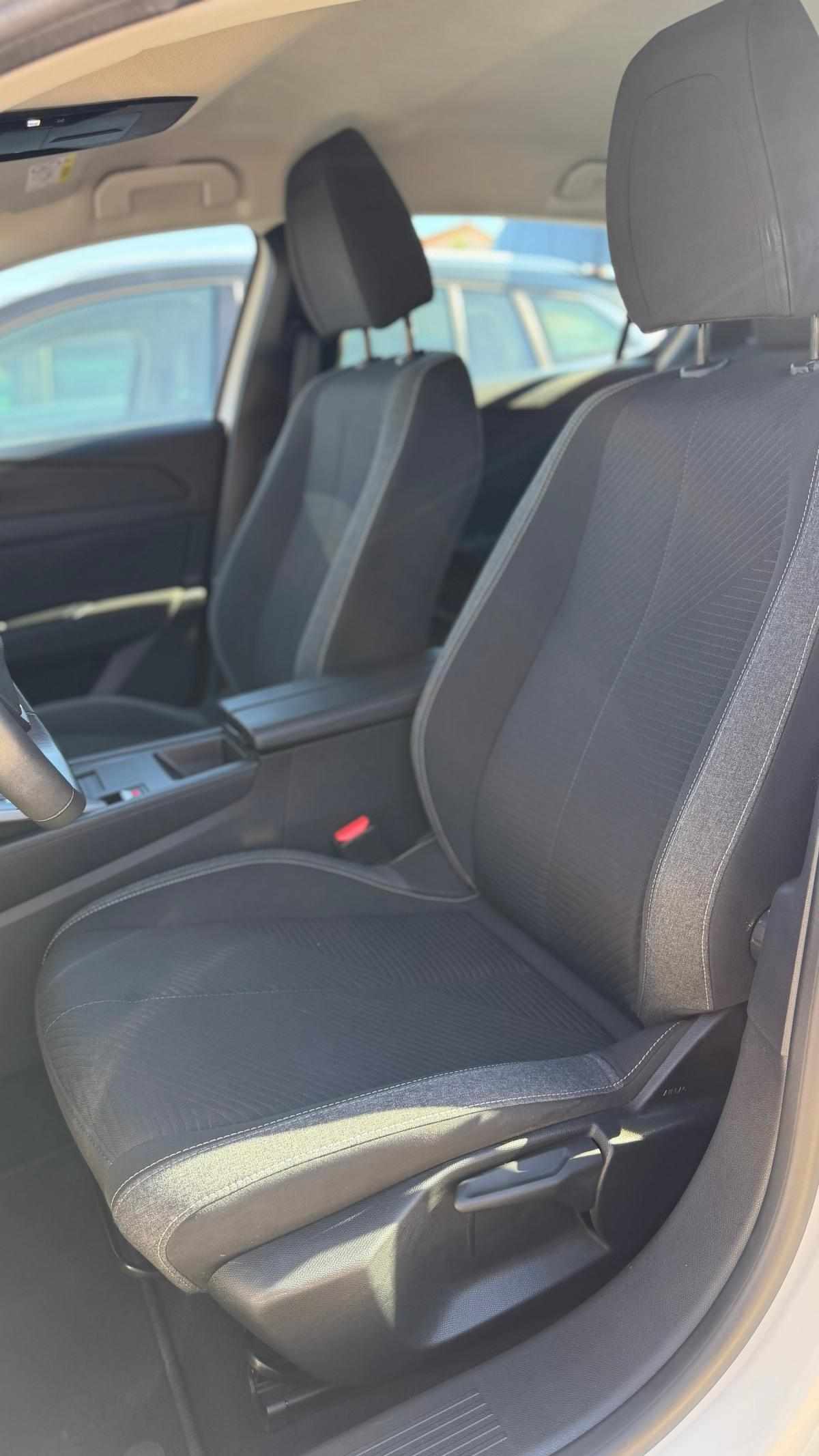 peugeot-308-2023-diesel-1499cc