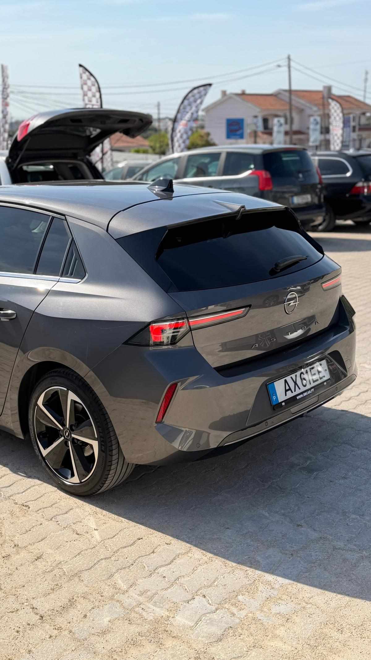opel-astra-2023-diesel-1499cc
