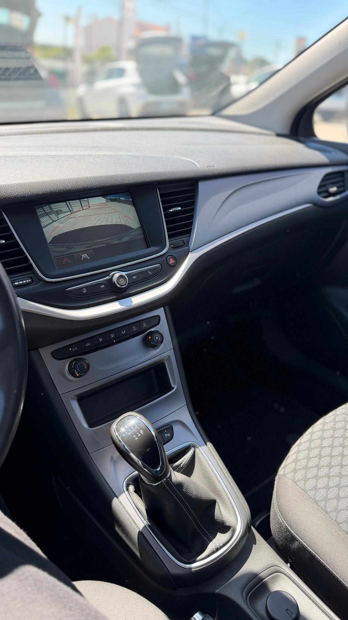 opel-astra-sport-tourer-2021-diesel-1496cc