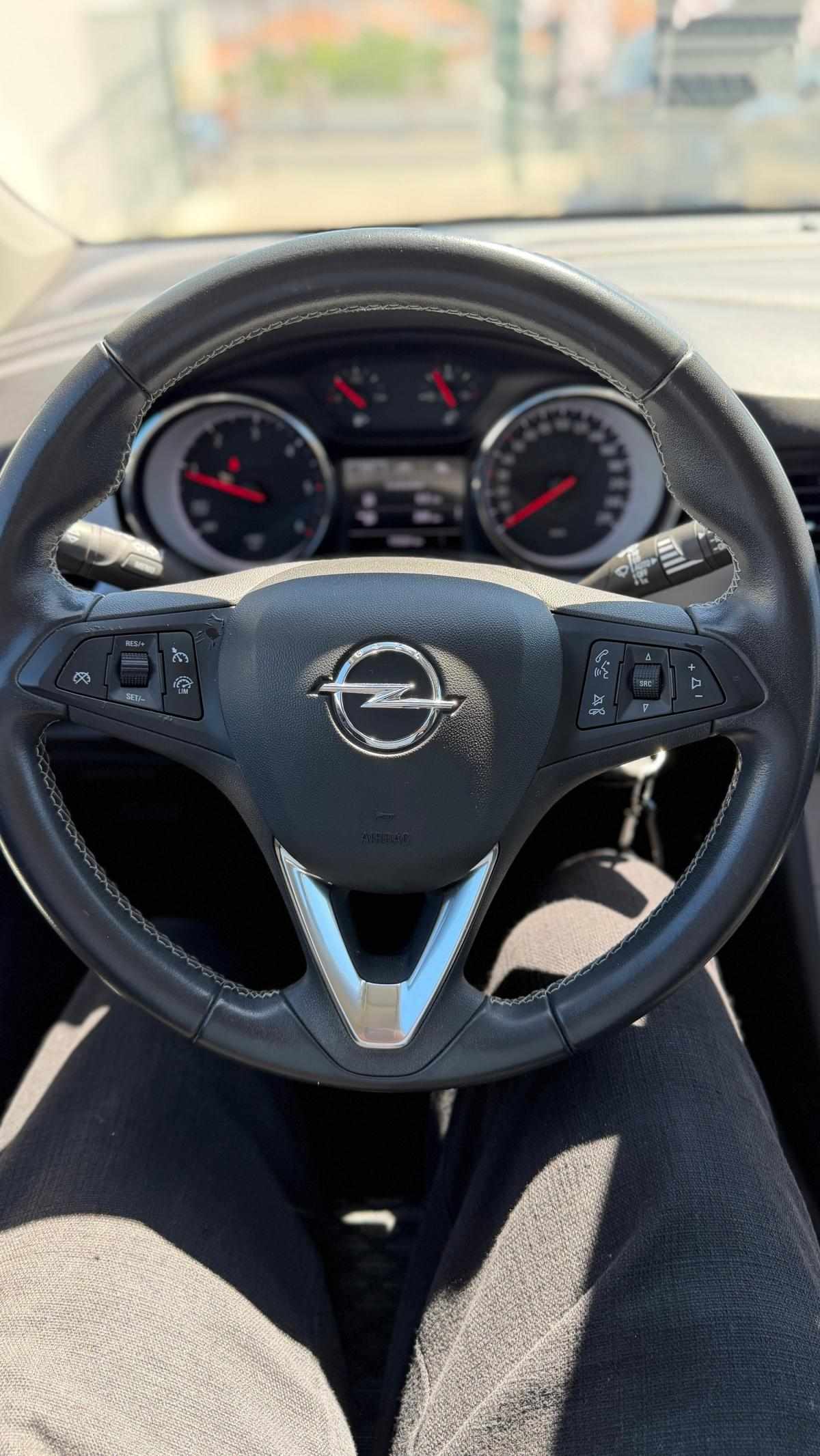 opel-astra-sport-tourer-2021-diesel-1496cc