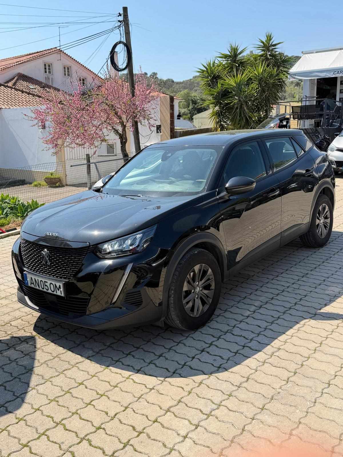 peugeot-2008-2022-diesel-1499cc