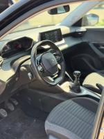 peugeot-2008-2022-diesel-1499cc