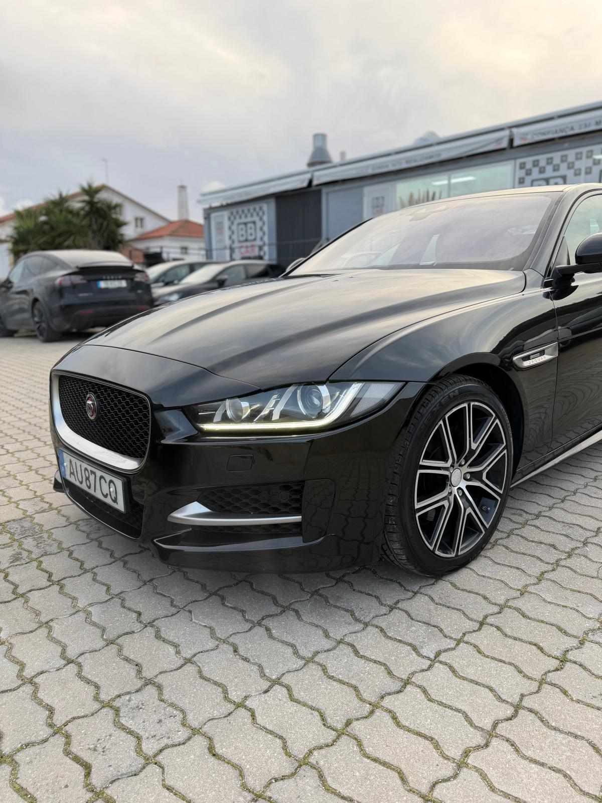 jaguar-xe-2017-diesel-1999cc