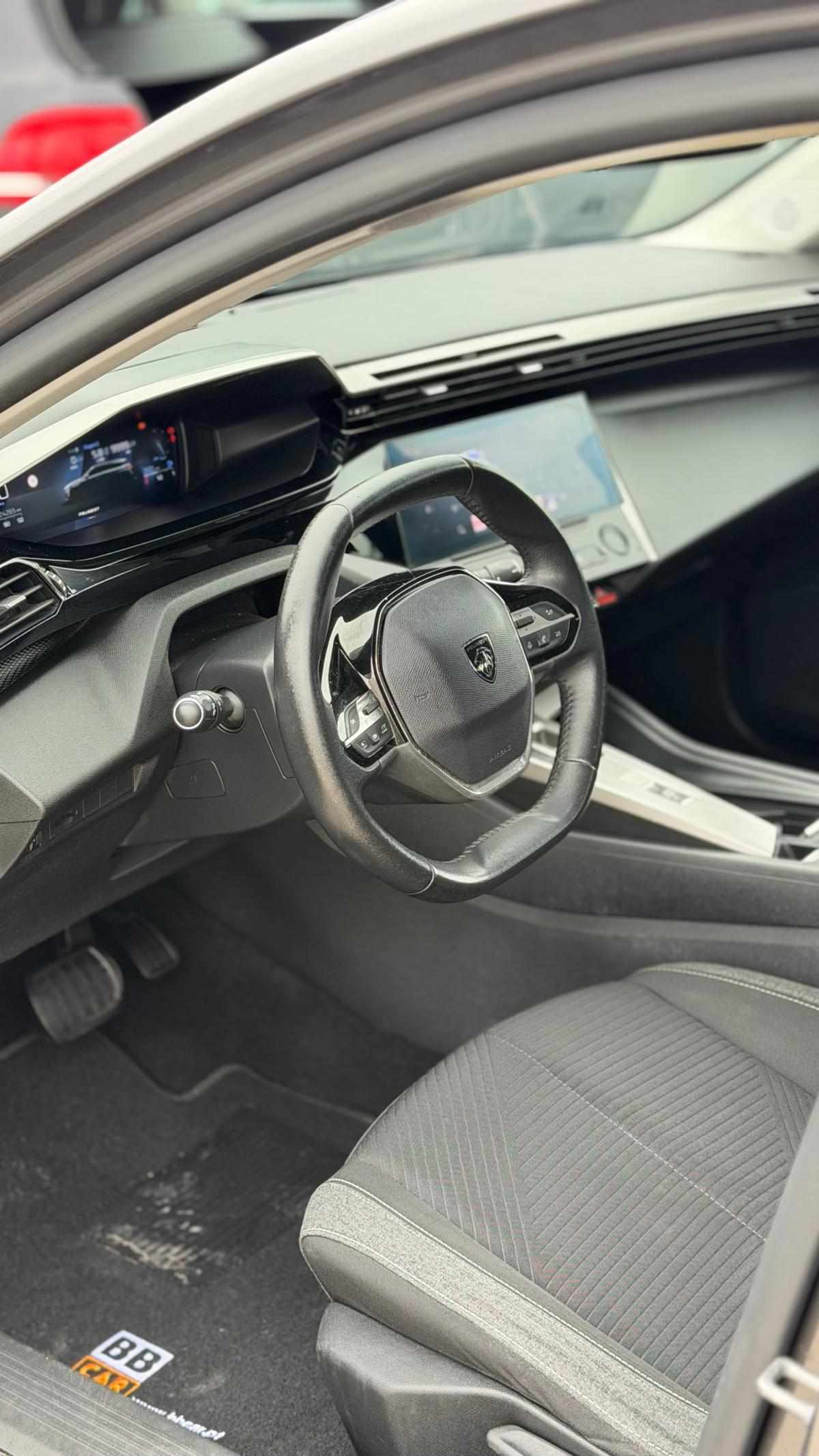 peugeot-308-sw-2023-diesel-1499cc