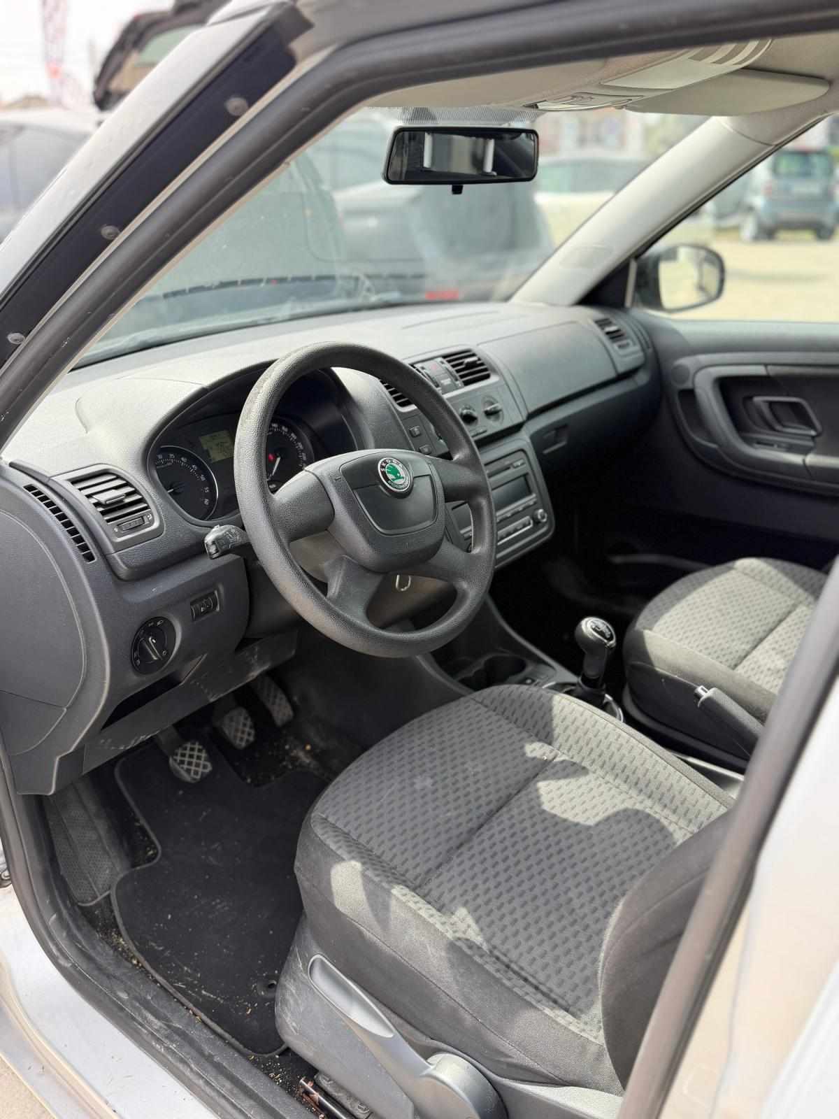 skoda-fabia-2011-diesel-1199cc