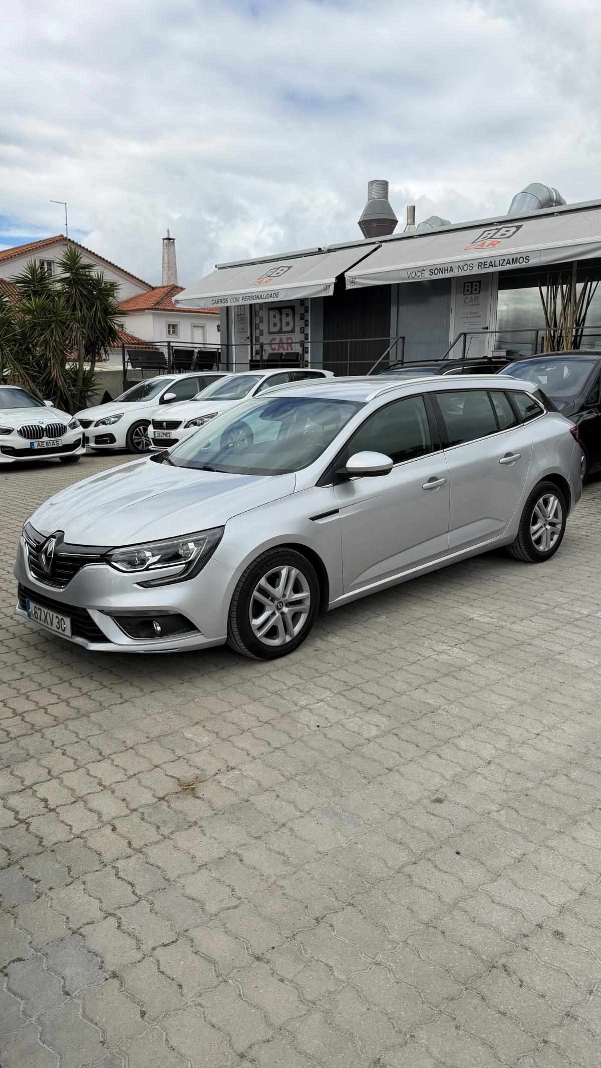renault-megane-sport-tourer-2016-diesel-1461cc