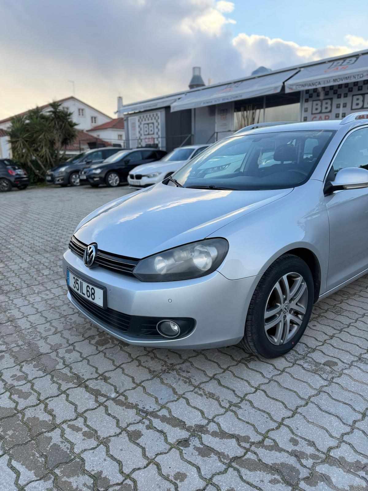 volkswagen-golf-variant-2009-diesel-1598cc