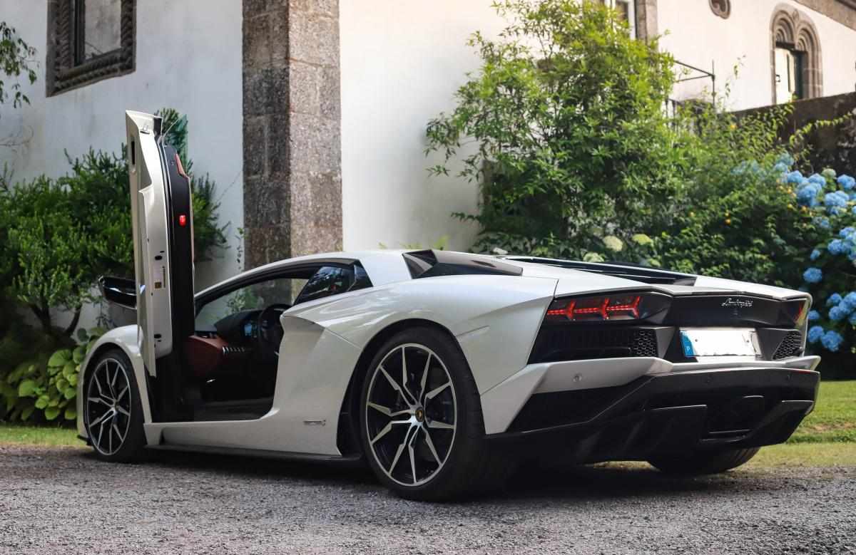 lamborghini-aventador-6-5-2022-gasolina-6498cc