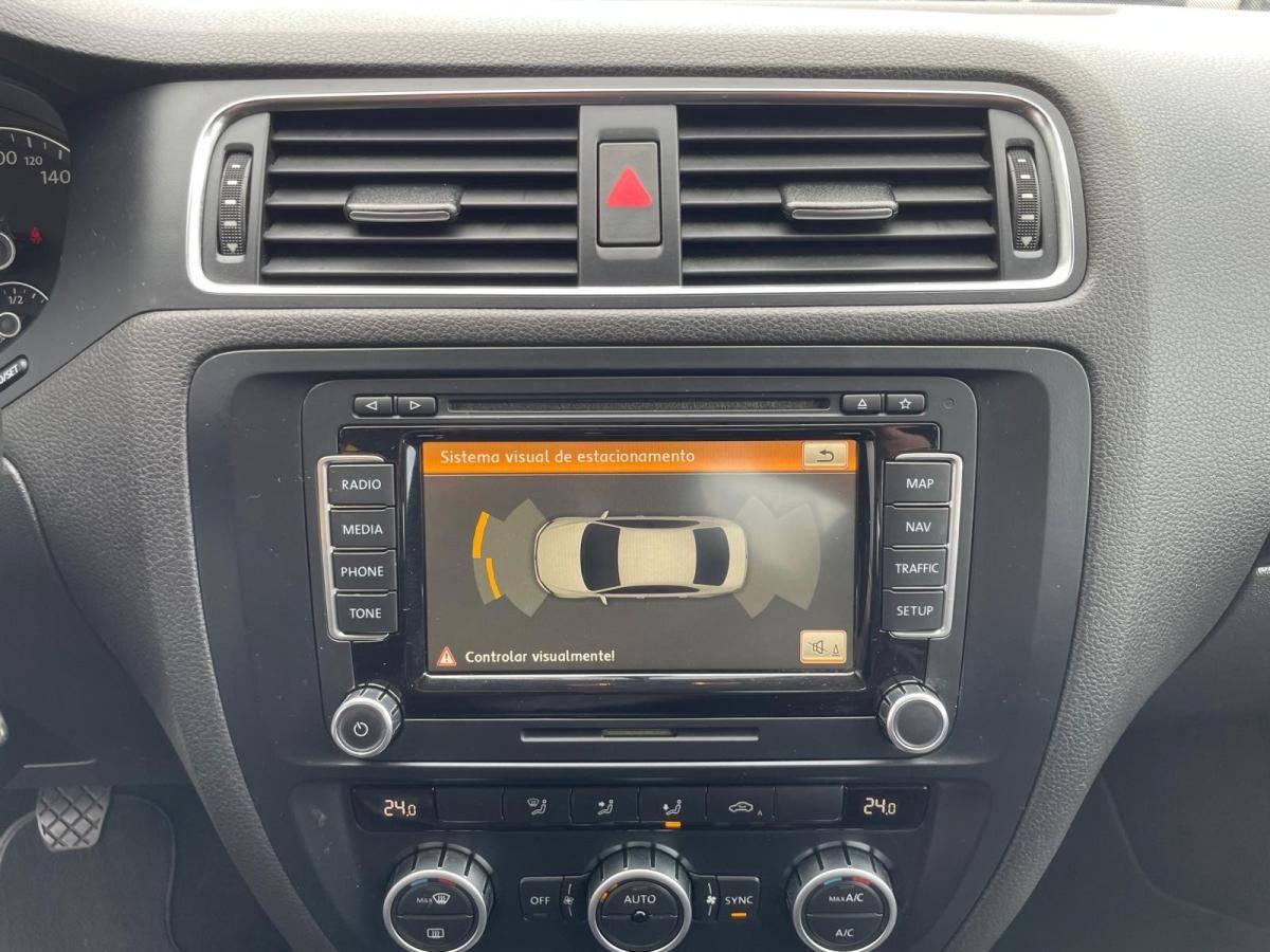 volkswagen-jetta-2013-diesel-1598cc
