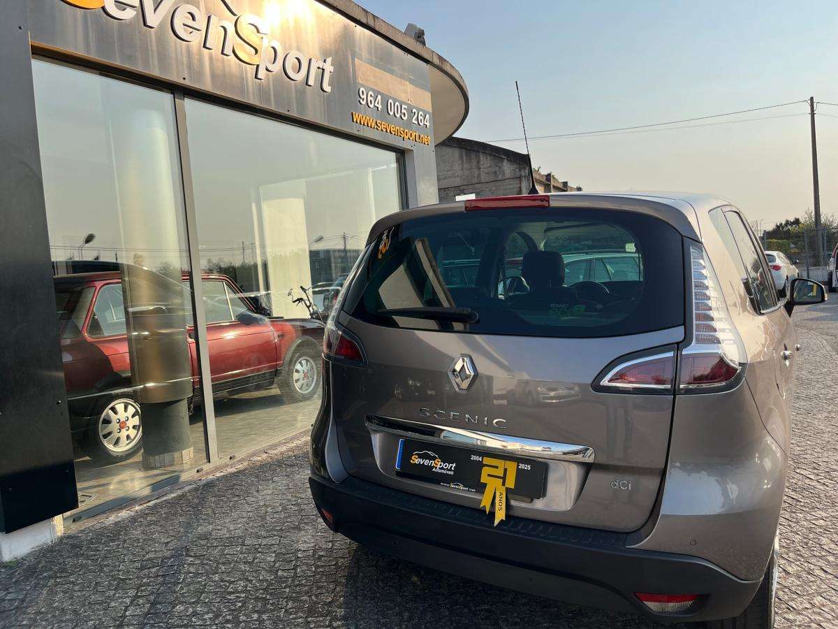 renault-scenic-2015-diesel-1461cc