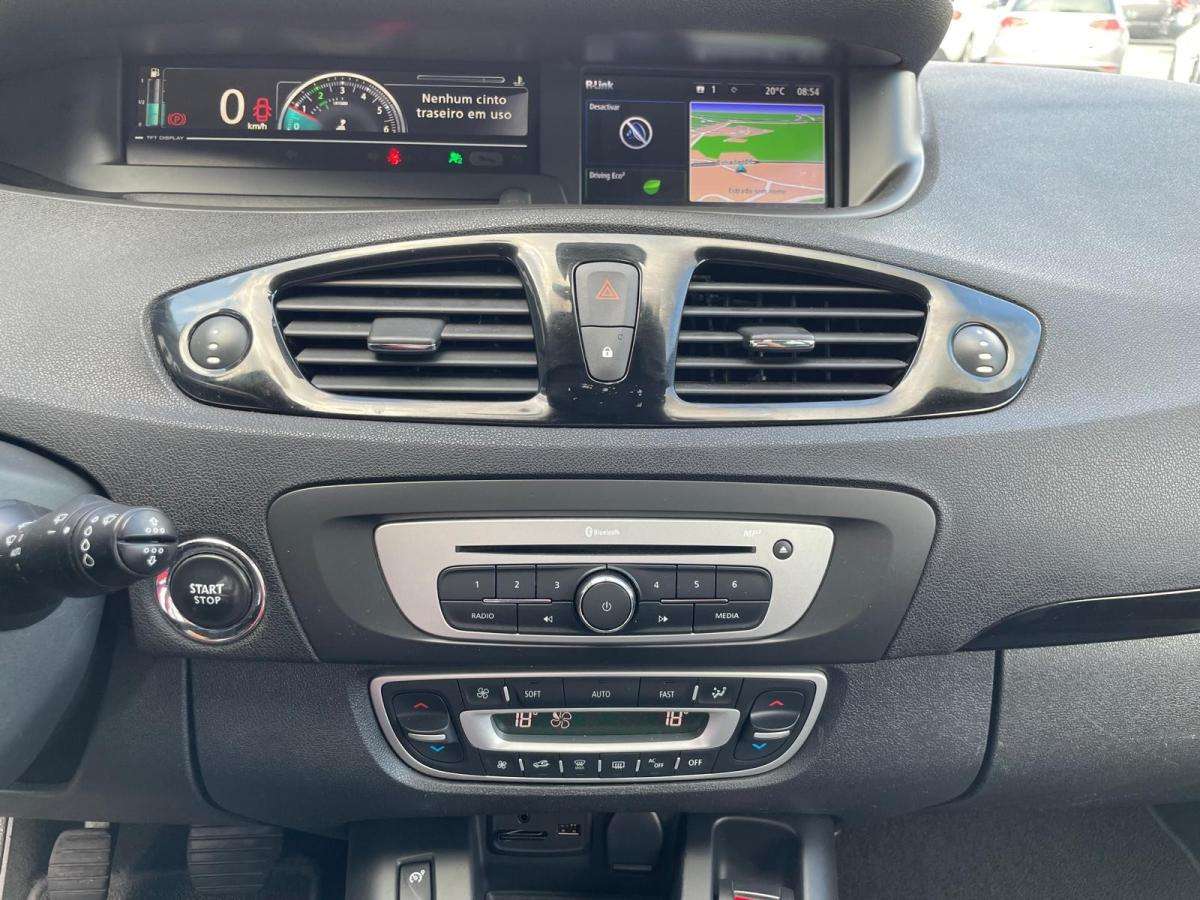 renault-scenic-2015-diesel-1461cc