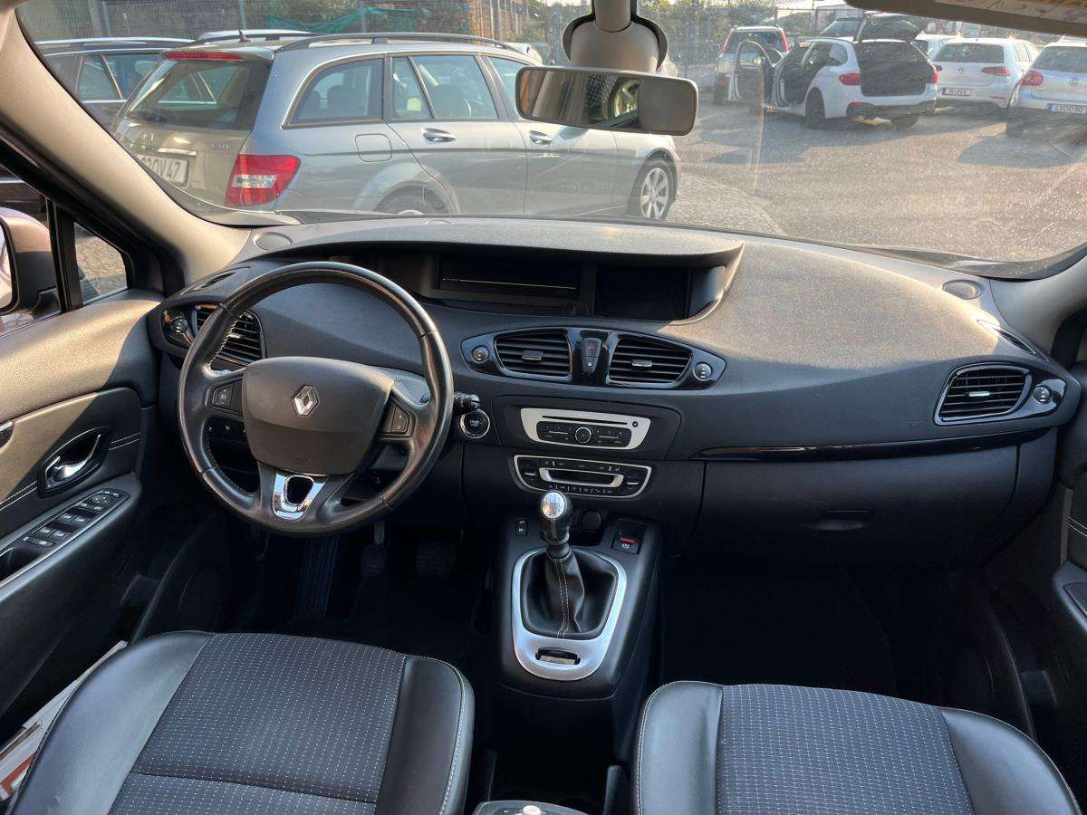 renault-scenic-2015-diesel-1461cc