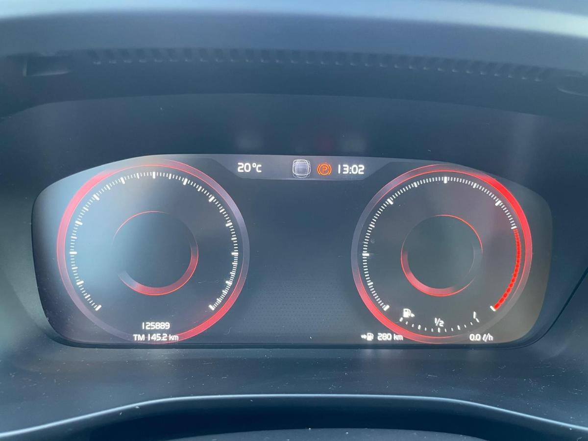 volvo-xc40-2018-diesel-1969cc