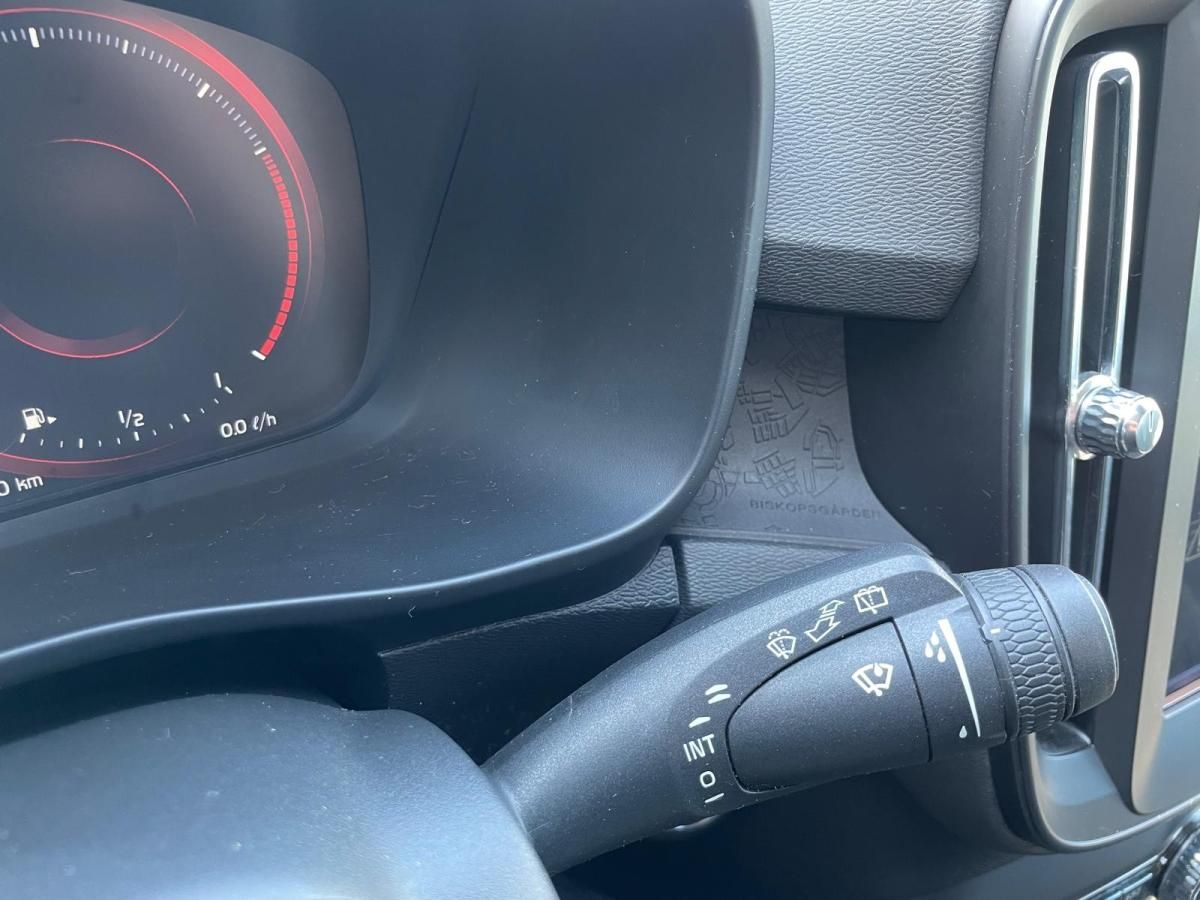 volvo-xc40-2018-diesel-1969cc